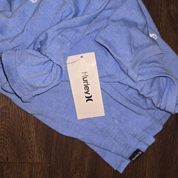 Men's Hurley T-shirt. Size Medium Light Blue. New with tags. Open to Offers! - Picture 6 of 6